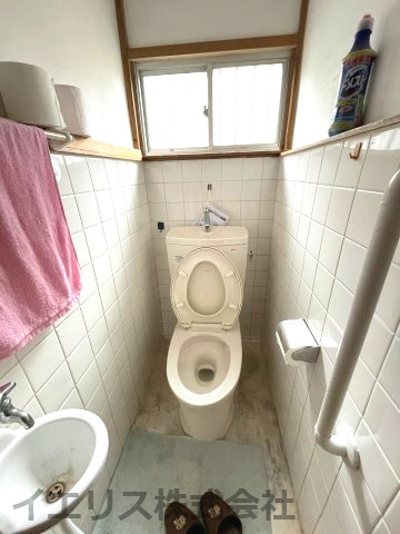 真岡駅から約5分！真岡市台町　中古戸建のトイレ|コンパクトで使いやすいトイレです