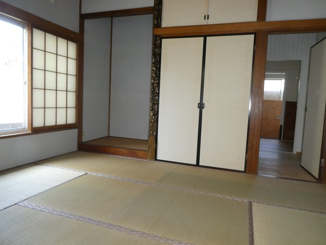 幸手東5丁目戸建の和室|1階