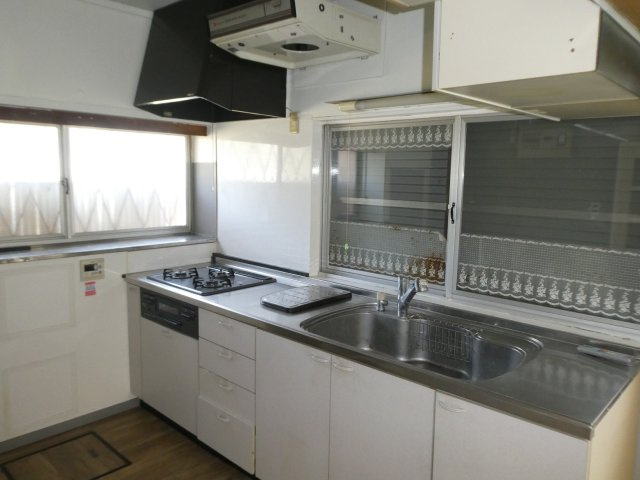 幸手東5丁目戸建のキッチン