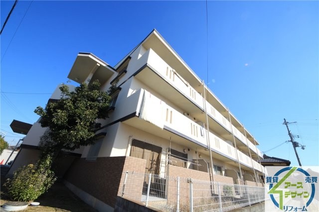 モンシアン小泉