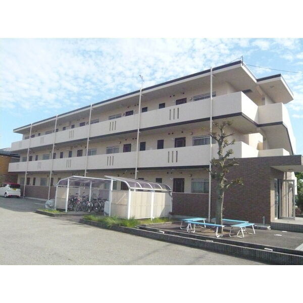 モンシアン小泉