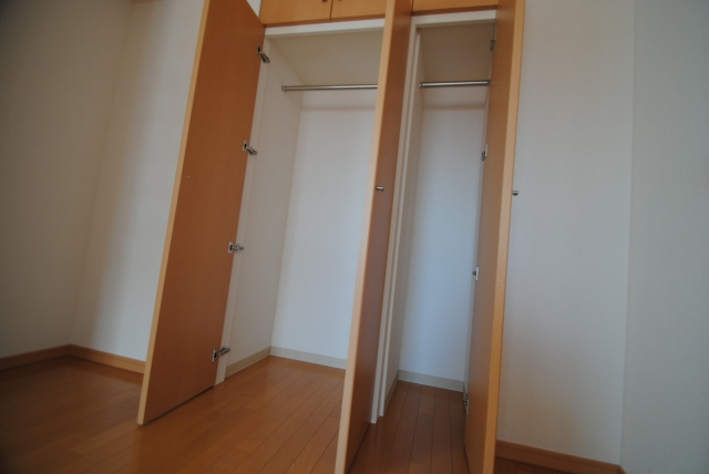 カトルズ旭の収納