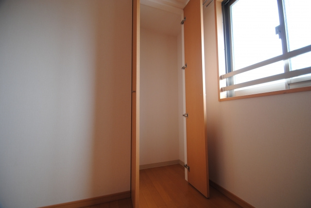 カトルズ旭の収納