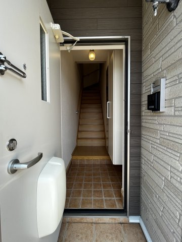 エスペランサＢの玄関