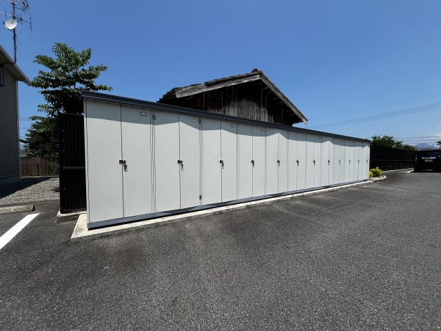 エスペランサＢの駐車場