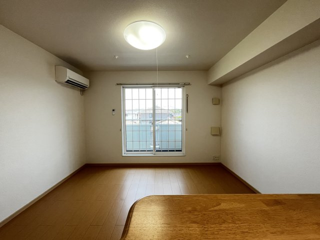 エスペランサＢの居間・リビング