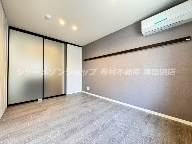 トラストメゾンしらぎくの洋室