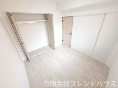 【洋室】 | パルコープ長束 | 4.9帖