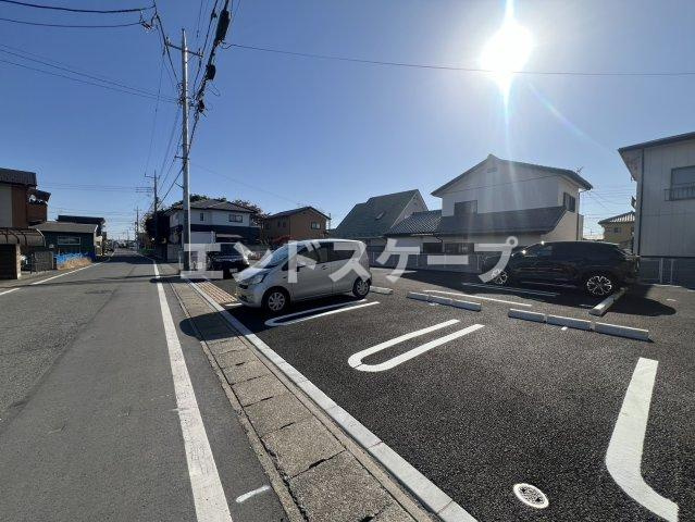 アミティエの駐車場|高崎、前橋のお部屋探しはエンドスケープまで！お客様の理想お聞かせ下さい♪