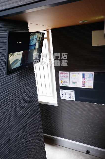 グレイス城北のロビー|防犯カメラの映像が確認できます