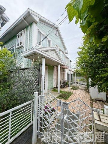 寒川町岡田戸建て