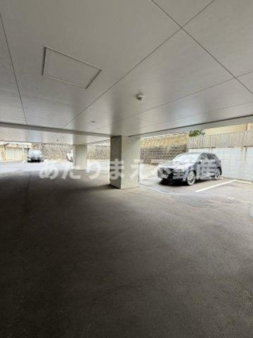 Ｄ・ＴＥＲＲＡＣＥ千早の駐車場