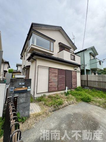 寒川町岡田８丁目戸建て