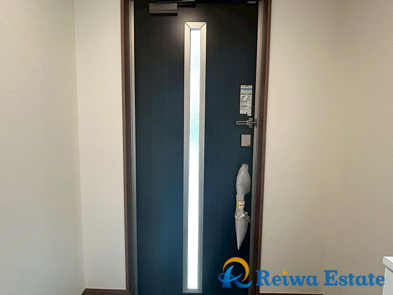 新築戸建　茅ヶ崎市柳島2丁目の玄関