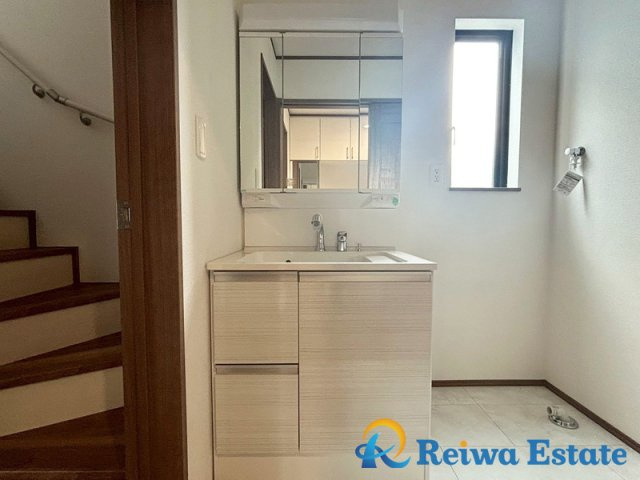 新築戸建　茅ヶ崎市柳島2丁目の独立洗面台