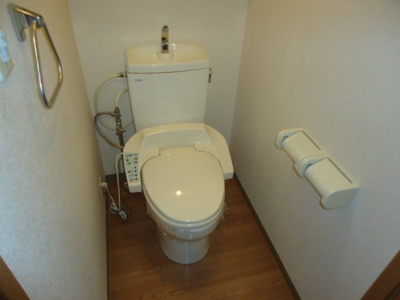 【トイレ】 | メゾン・ド・ピア | シャワー付トイレ