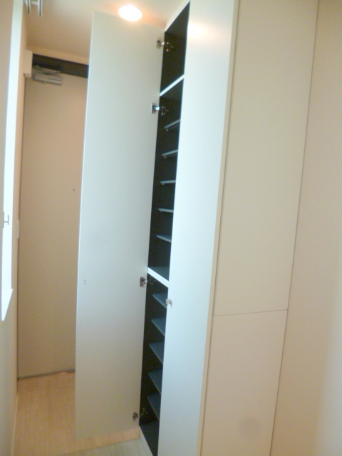 クエスタ荻窪の玄関|★シューズボックス★