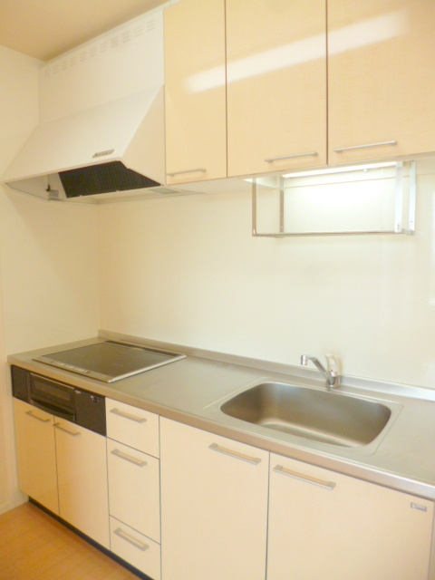 クエスタ荻窪のキッチン|★グリル付ＩＨ３口システムキッチン★