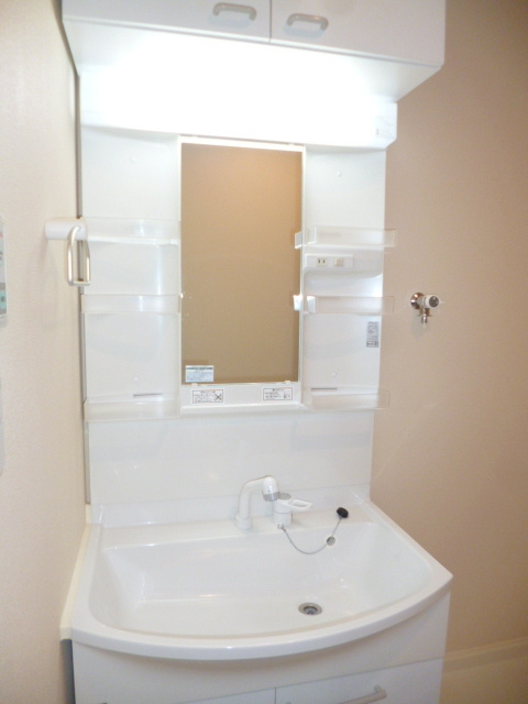 クエスタ荻窪の洗面所|★独立洗面台★