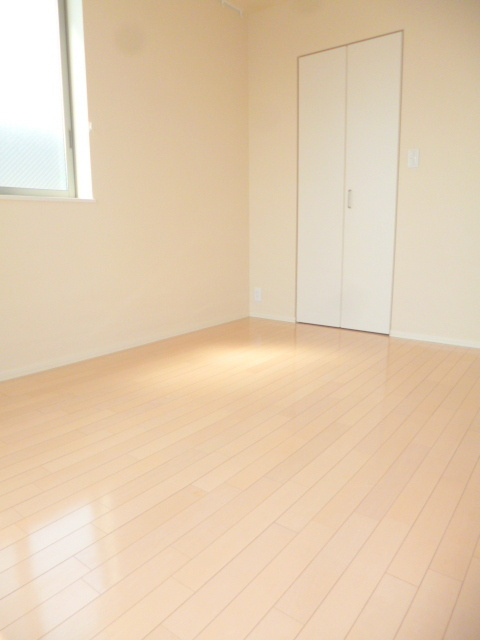 クエスタ荻窪の寝室|★洋室６帖★