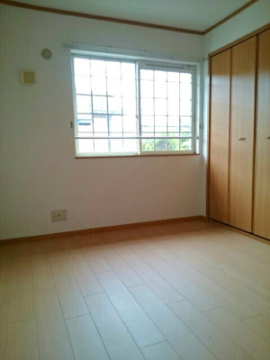 【寝室】 | サン エトワールⅠ | 個人の部屋や寝室として使える洋室です