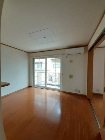 Ｎ＆ＹアベニューＧの居間・リビング|こちらの居間で趣味の時間をお楽しみください