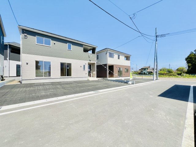 前橋市江田町の前面道路含む現地写真|駐車スぺース2台以上可◎