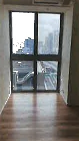 ローレルタワールネ浜松町の洋室|6.5Jの窓