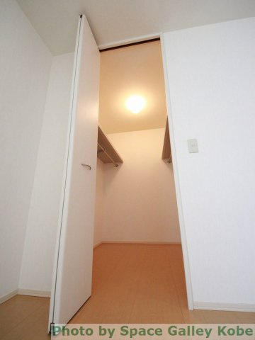 クレサンの収納|※お部屋により仕様が異なる場合があります。
