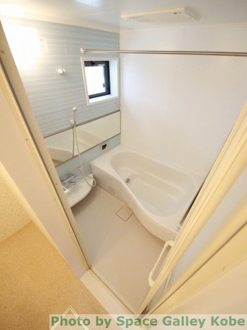 クレサンの浴室|※お部屋により仕様が異なる場合があります。
