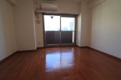 【洋室】 | ブラーヴォ梅田北