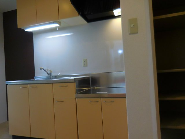 フェアグリーンのキッチン