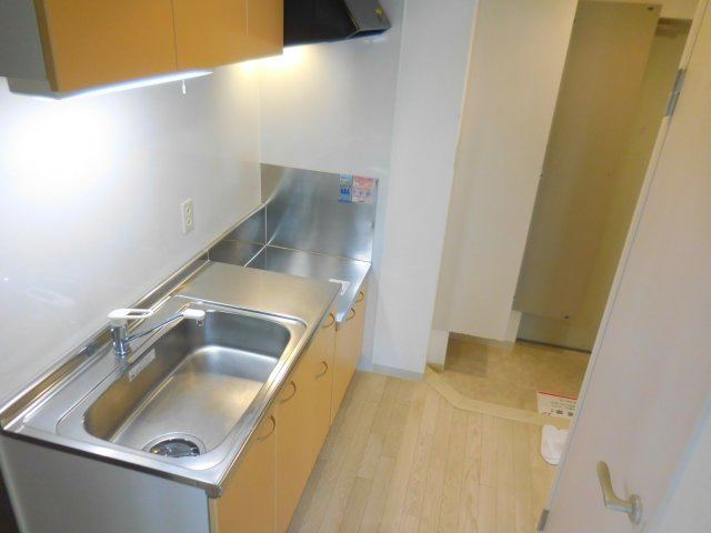 フェアグリーンのキッチン