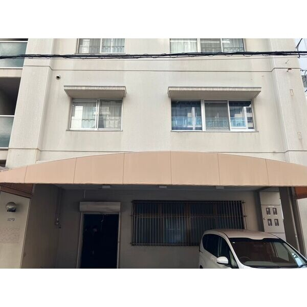 大阪市西区新町２丁目の店舗事務所の外観