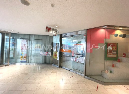 K2ビルディングのロビー