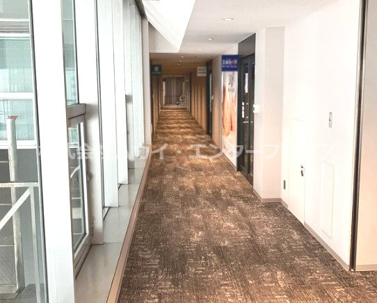 K2ビルディングのロビー