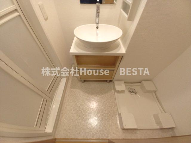 カスタリア三宮の洗面所