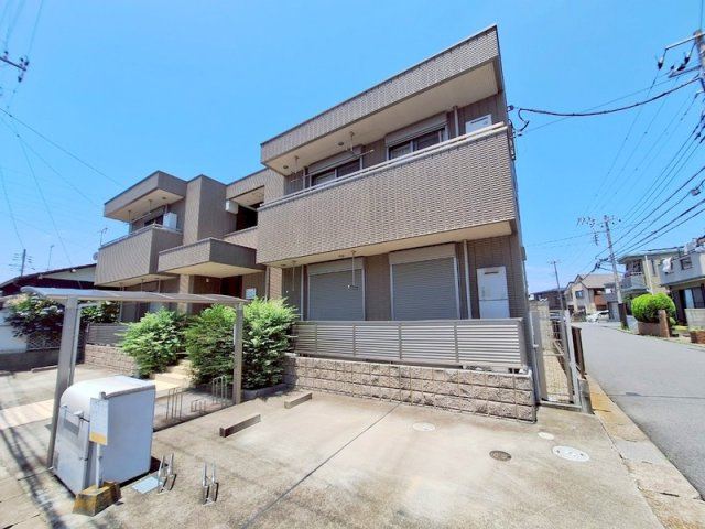 八千代市勝田台２丁目の賃貸マンションの駐車場