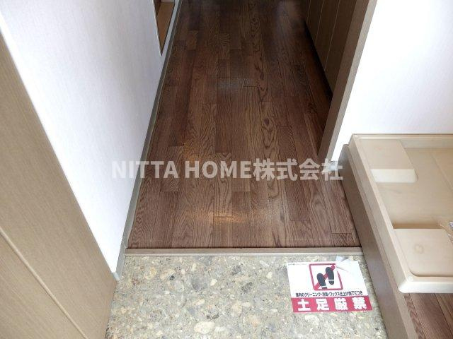 レスポワールの玄関|広いスペースの玄関です！