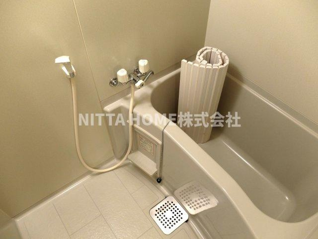 レスポワールの浴室|清潔感のあるバスルームです◎