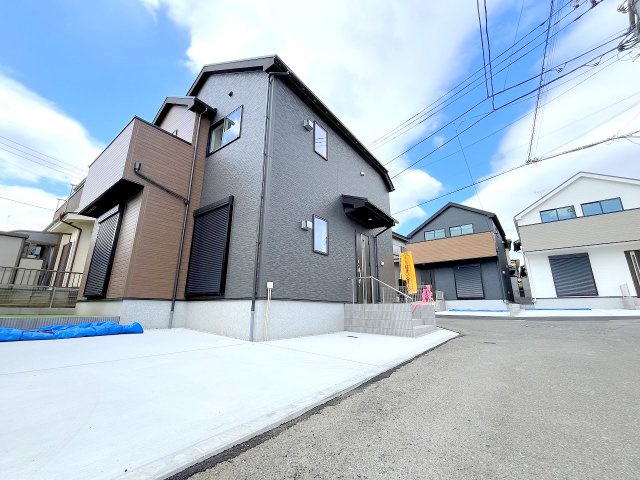 あきる野市草花　全3棟