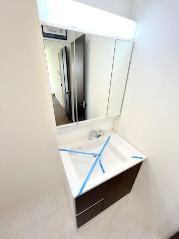 あきる野市草花　全3棟の独立洗面台