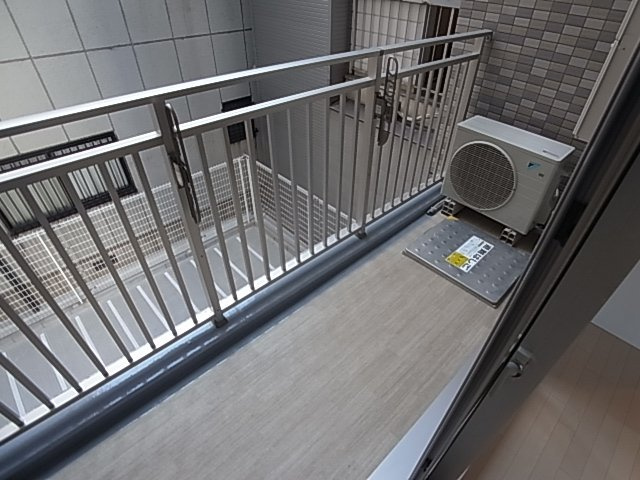 神戸市兵庫区大開通７丁目の賃貸マンションのバルコニー|バルコニー