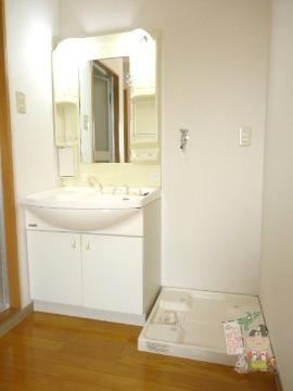 ケイズシティ豊成の洗面所|洗面