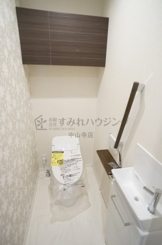 Espoir 宝塚・川面のトイレ