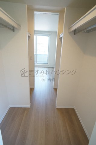 Espoir 宝塚・川面の収納