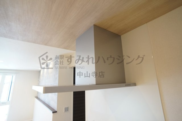 Espoir 宝塚・川面のキッチン