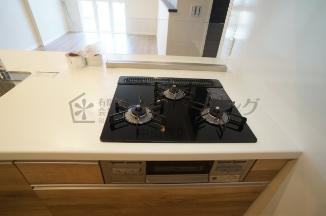 Espoir 宝塚・川面のキッチン