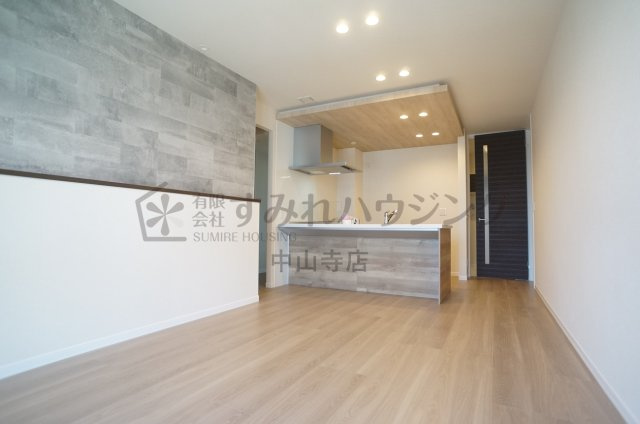 Espoir 宝塚・川面の居間・リビング