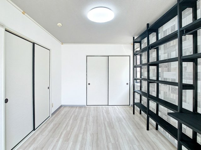 エーデルワイスの居間・リビング